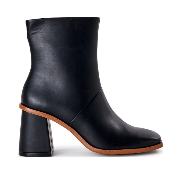 Time and Tru Shoes - 💥SALE💥 Time and Tru Trendy Square-Toe Dress Booties Size: 10 NWT 3” Block Heel